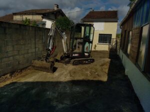 Location Mini-Pelle 2.5 tonnes
